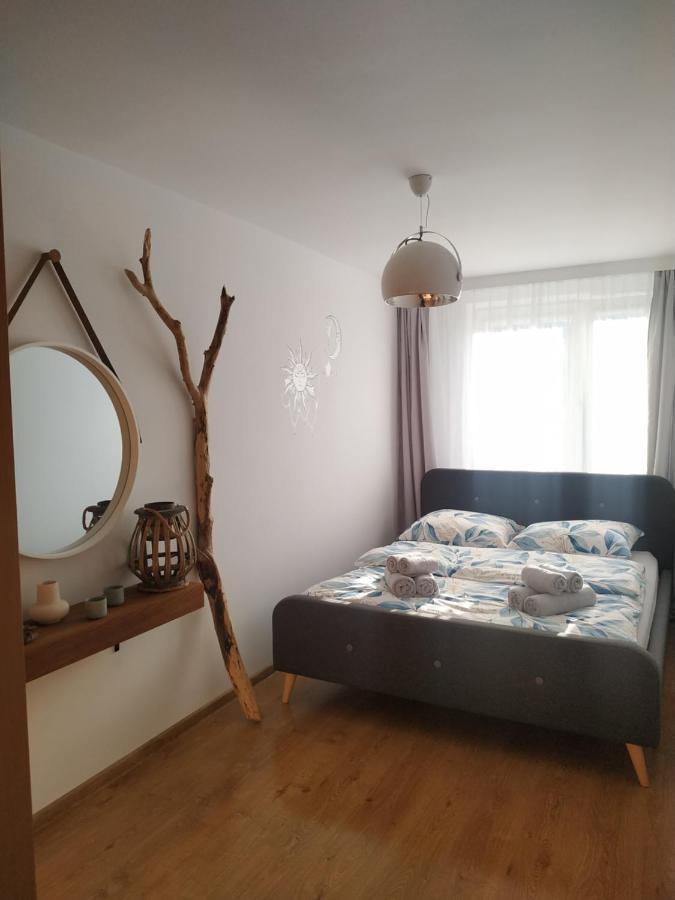 Uroczy Apartament Nad Morzem Gdansk Apartamento Exterior foto